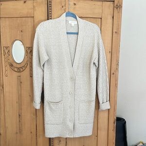 Treasure & Bond Light Gray Cardigan Sweater